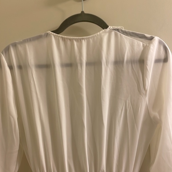 Flora Nikrooz Long Robe - Picture 5 of 5